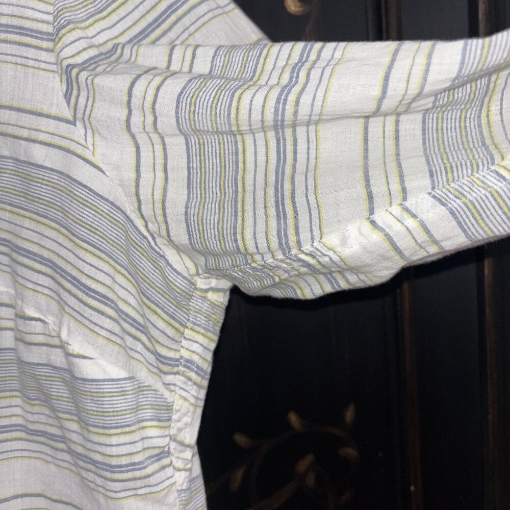 Columbia PFG Blue Striped Button Down Shirt Sheer Lightweight Womens Large - Picture 7 of 9